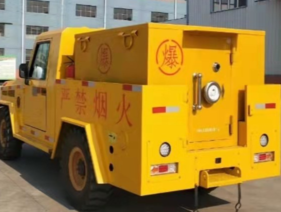 随县凯龙爆破器材运输车：保障爆破任务的安全运行