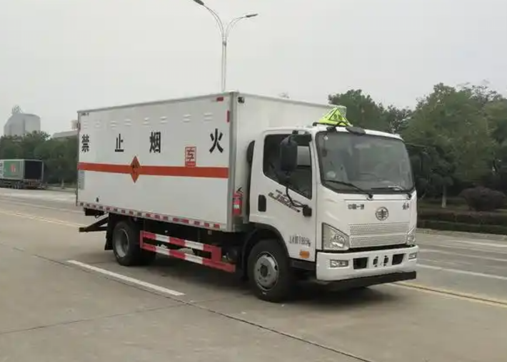 随县爆破器材运输车可以上高速吗？