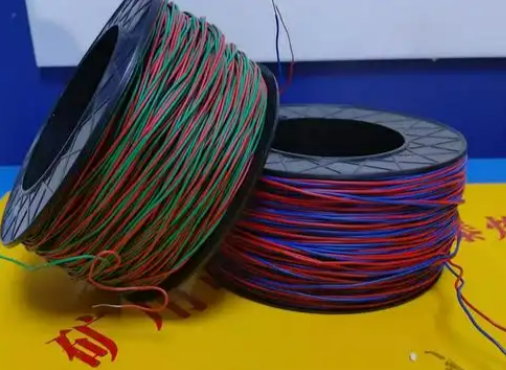 随县放炮线的主要材质有哪些？不同材质的适用场景有何区别？